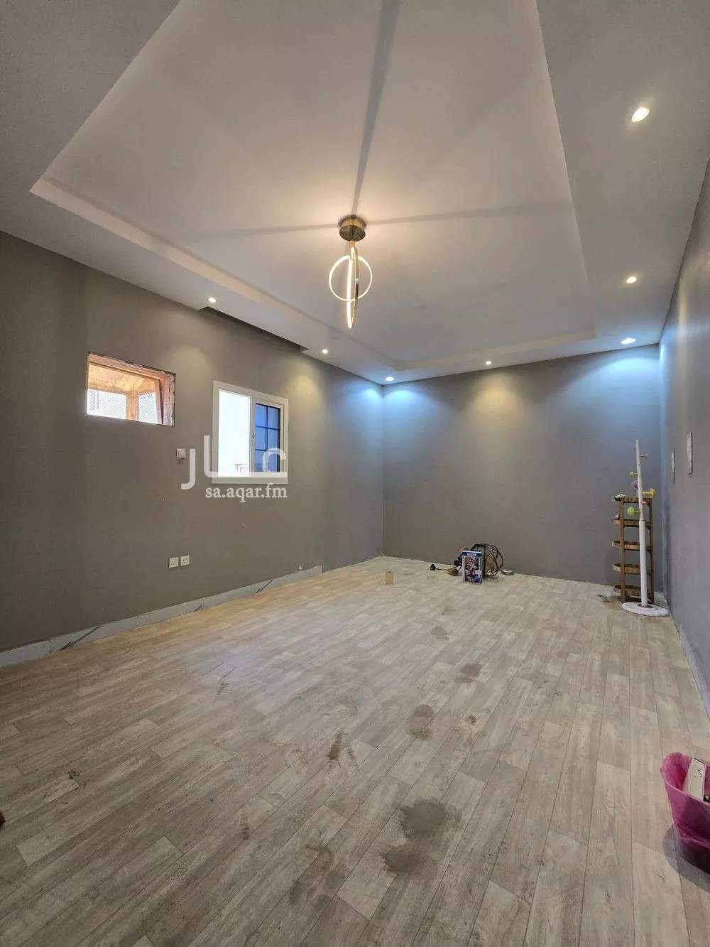 عمارة 312 م² في الزمرد 10