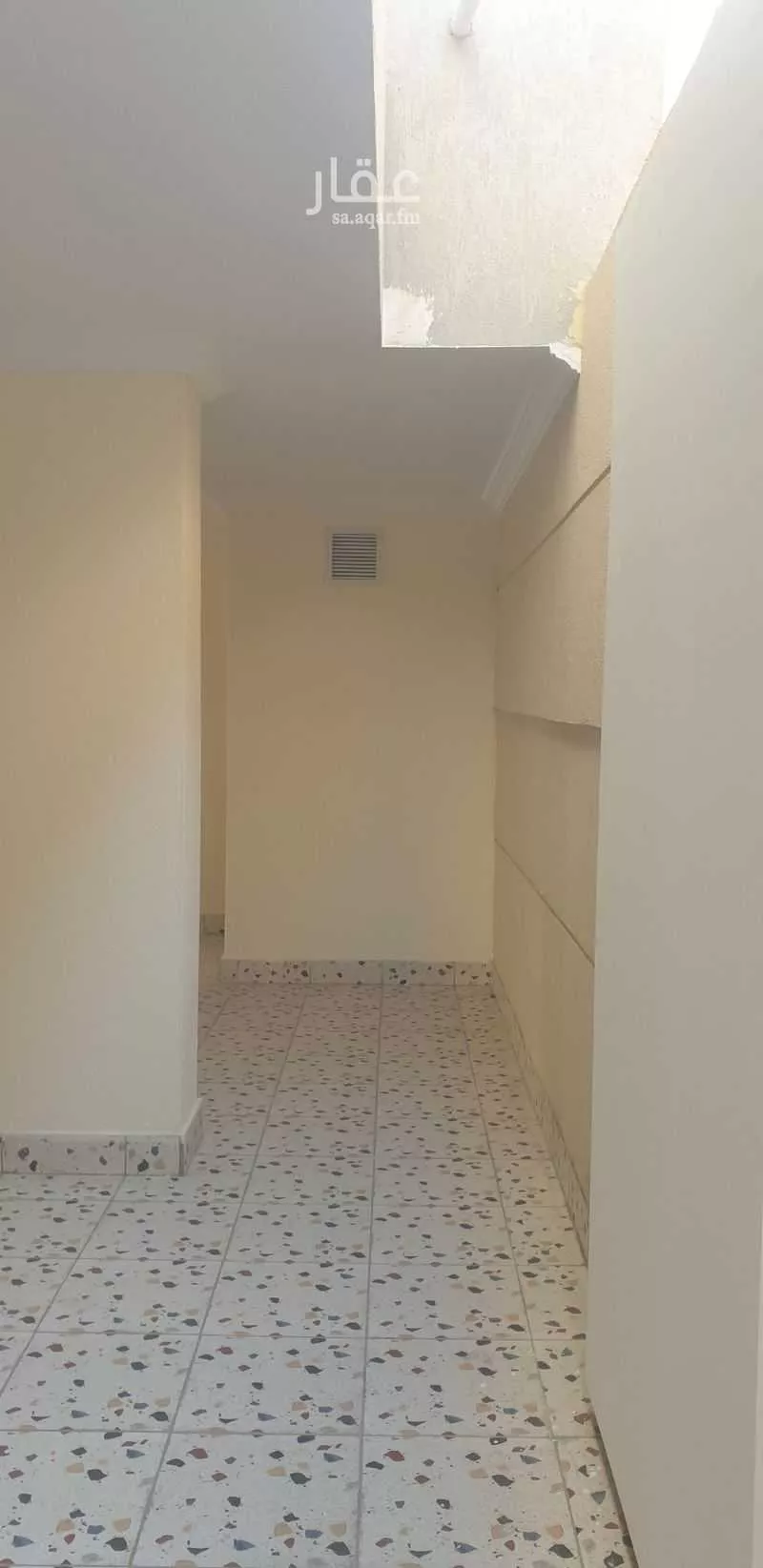 عمارة 450 م² في مشرفة 11