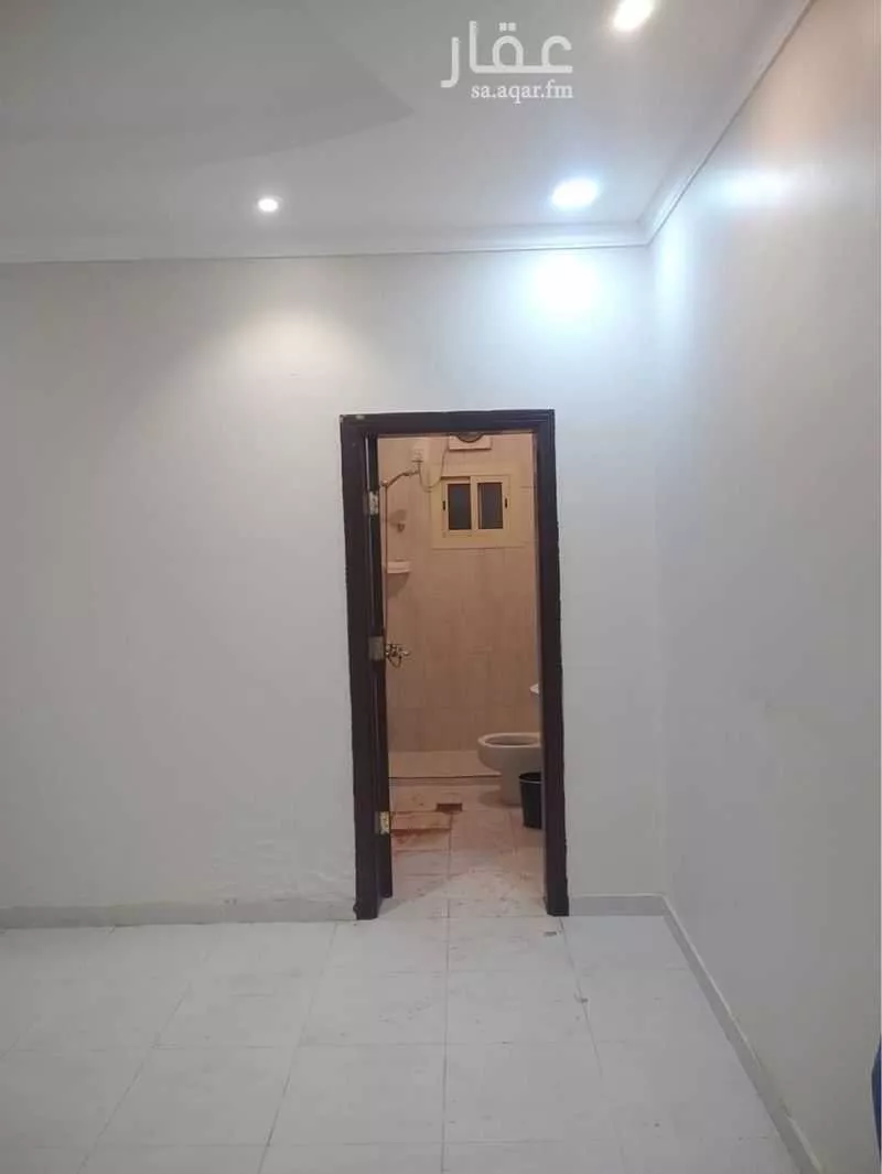 3 bedroom apartment in Al Wahah, Jeddah 9