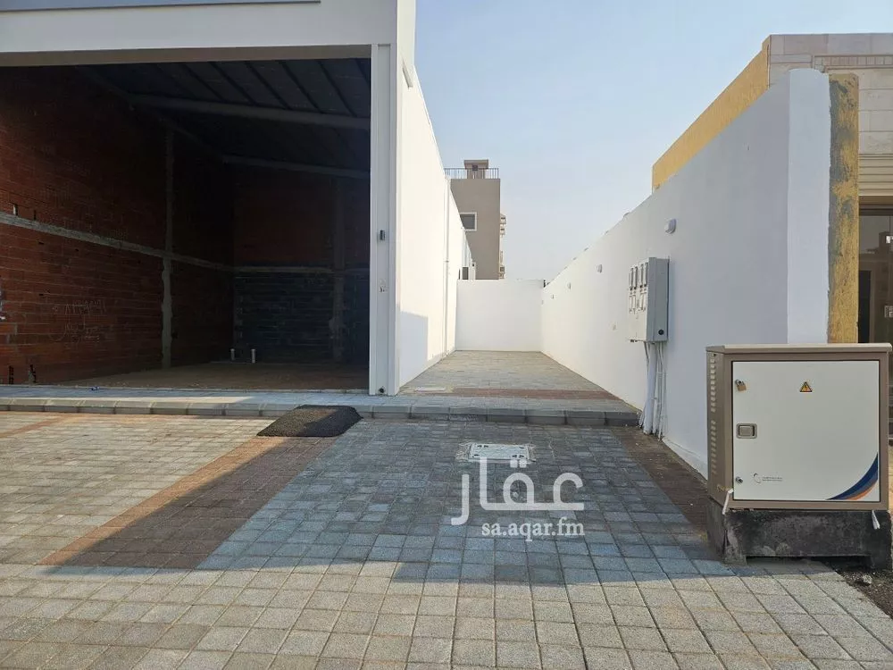 77 sqm shop in Taibah 5