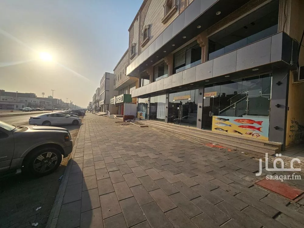 130 sqm shop in Al Hamdaniyah 5