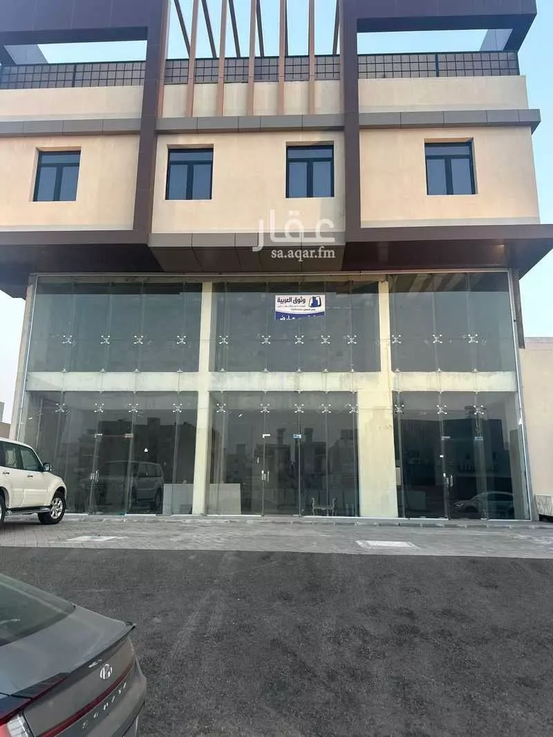 500 sqm shop in Al Yaqout 3