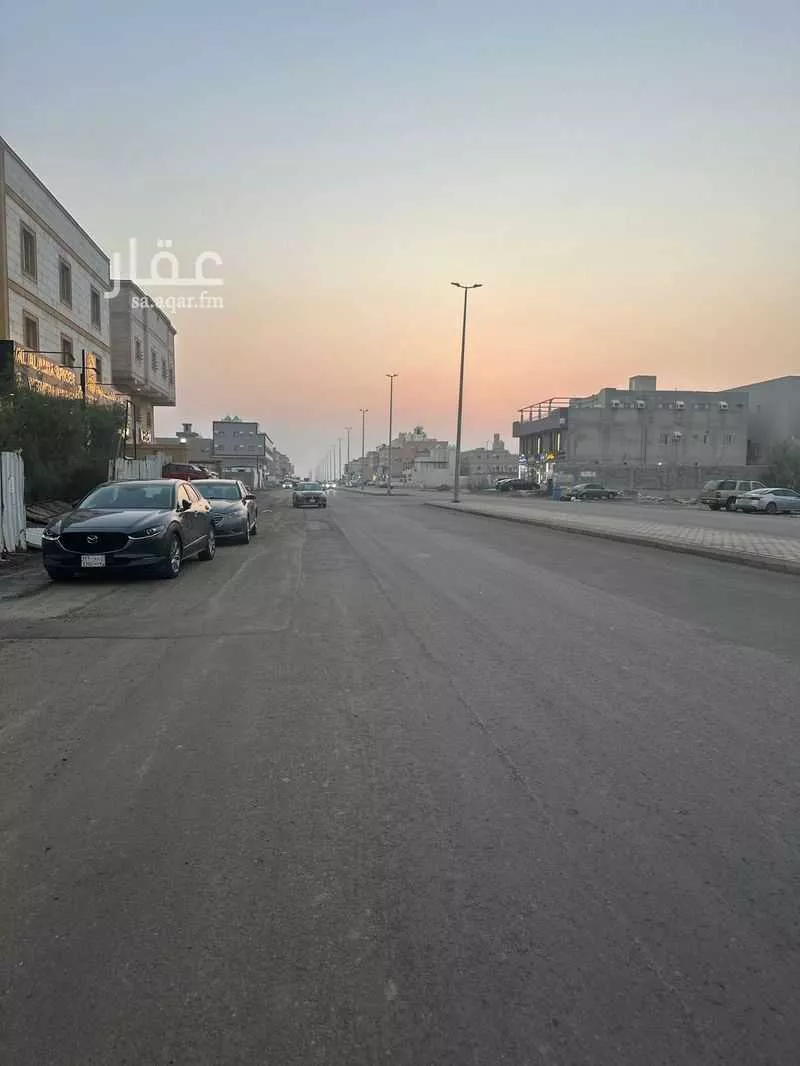 500 sqm shop in Al Yaqout 4