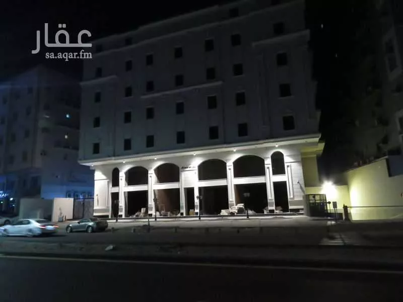 1054 sqm shop in Muraykh 2