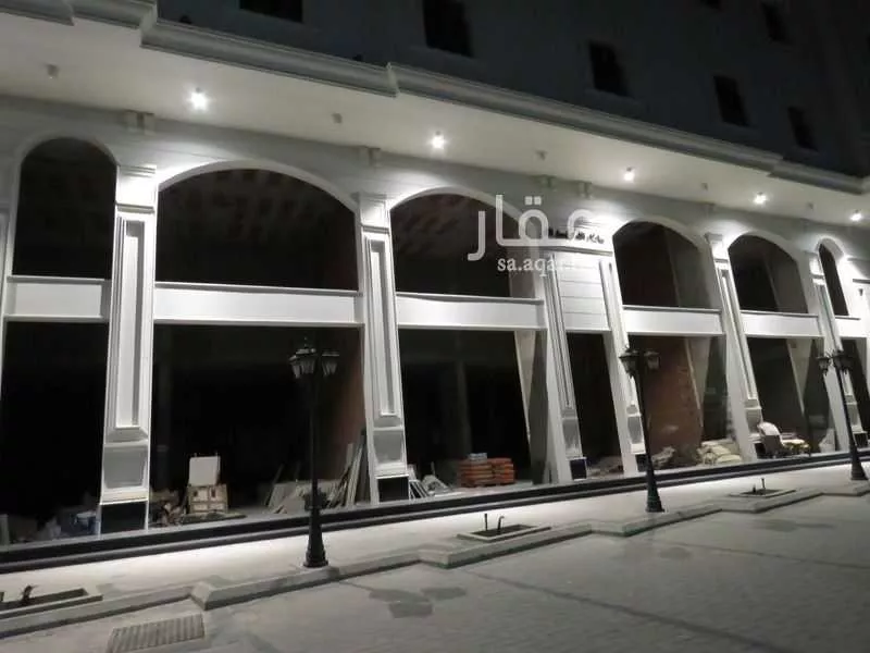 1054 sqm shop in Muraykh 4