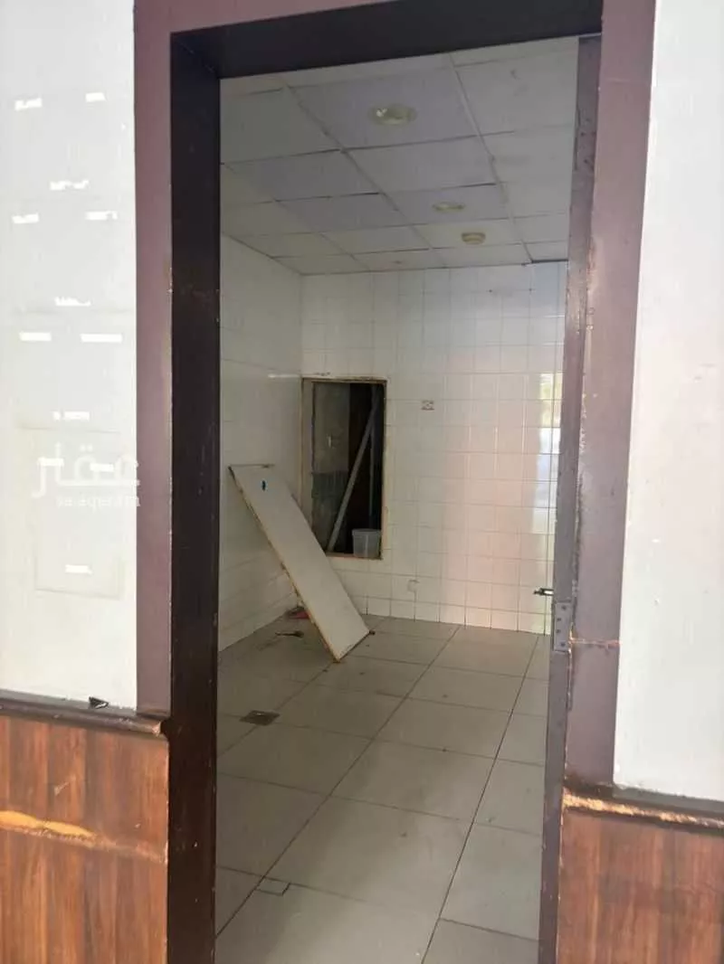 2500 sqm shop in Al Safa 4