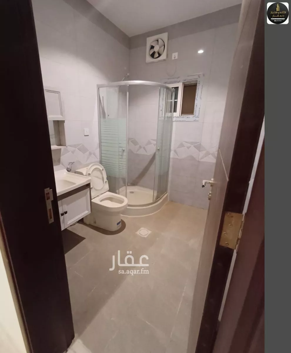 عمارة 625 م² في جدة 15