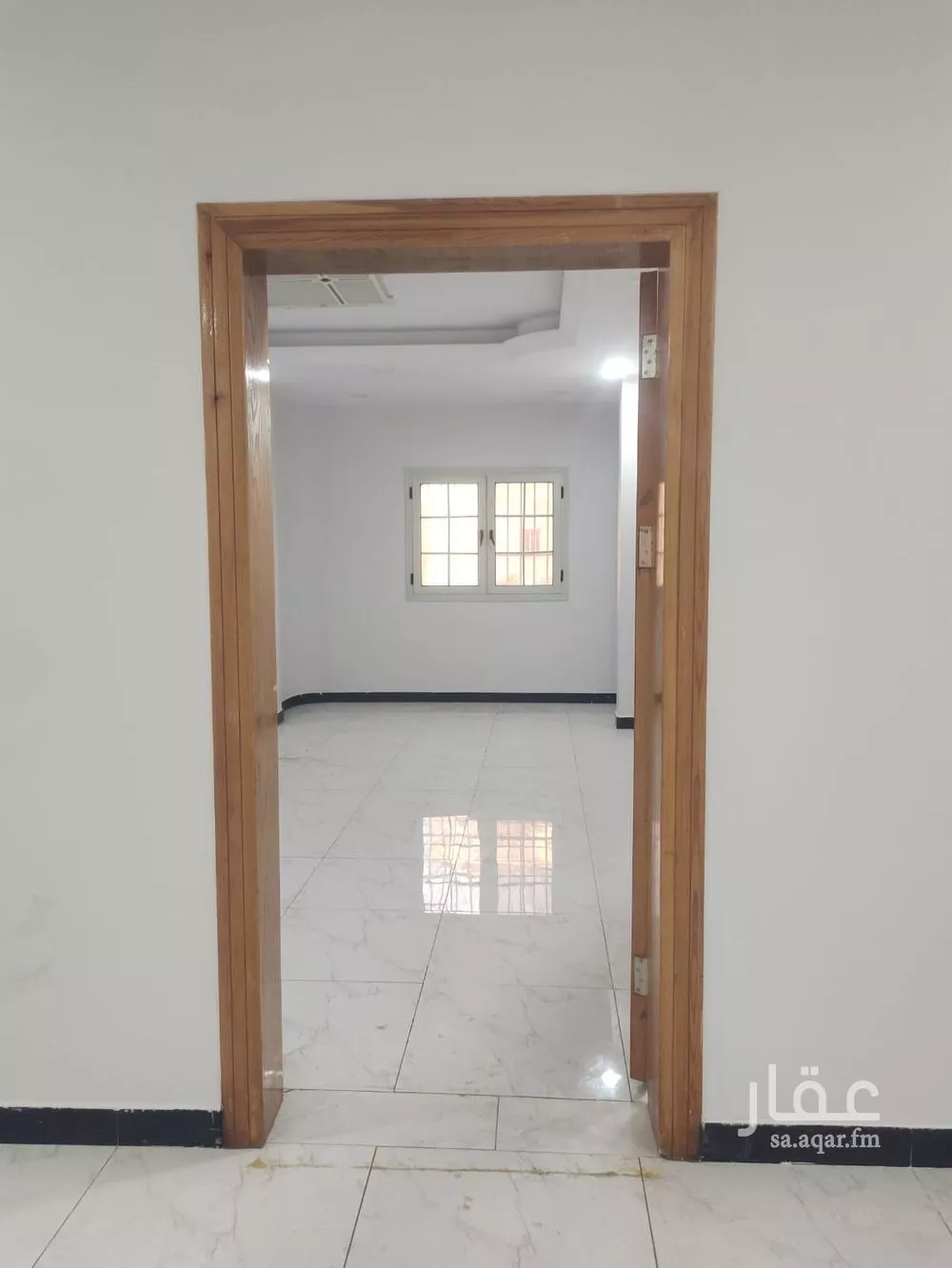 عمارة 654 م² في المروة 19