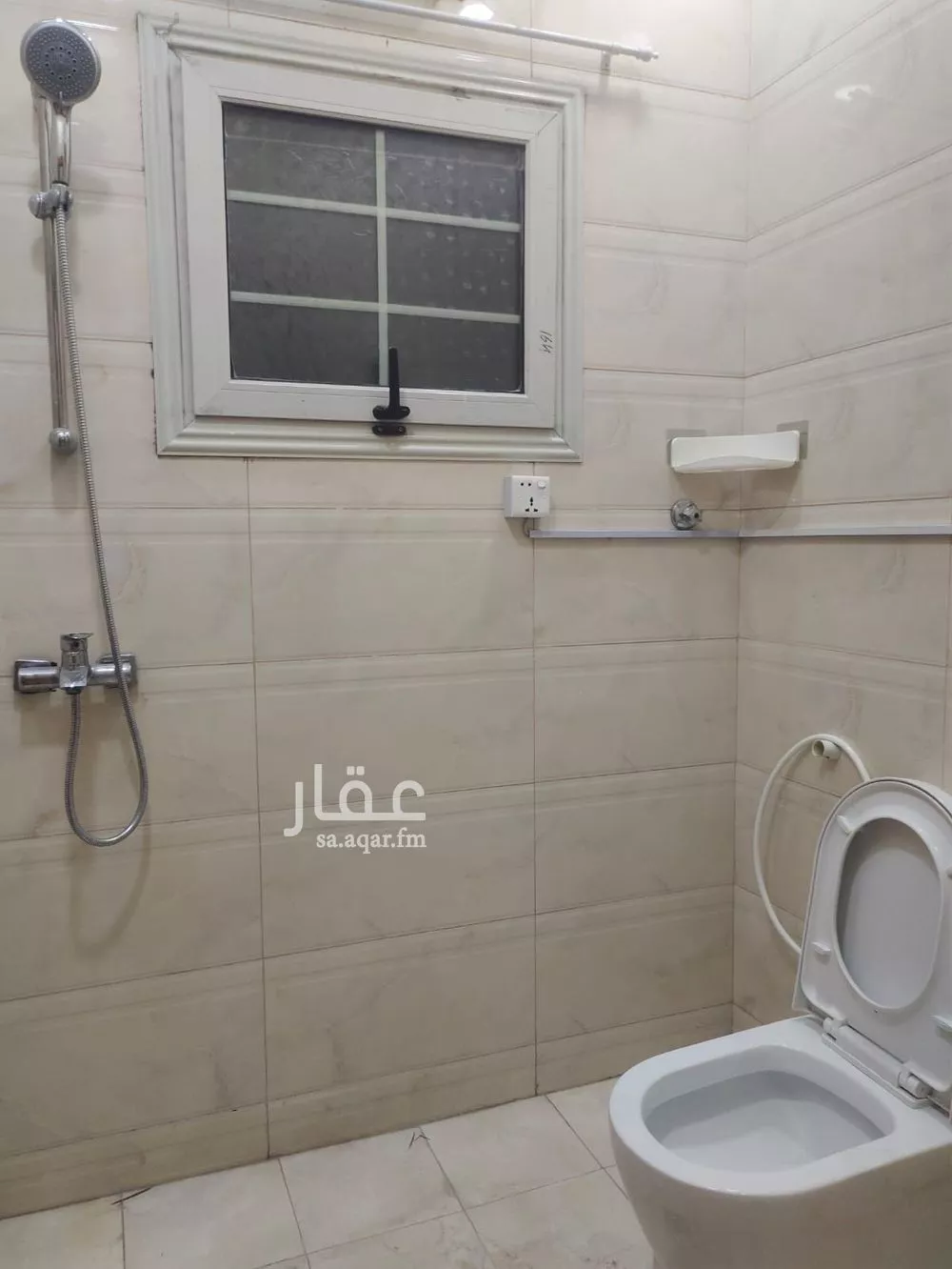 عمارة 654 م² في المروة 20