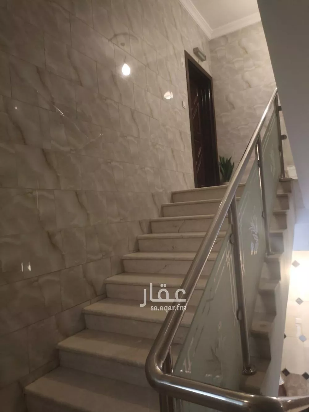 عمارة 654 م² في المروة 28