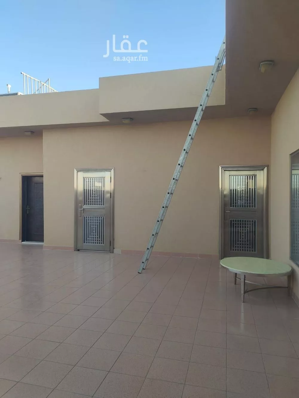 عمارة 654 م² في المروة 31
