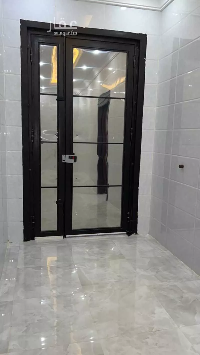 عمارة 625 م² في جدة 14