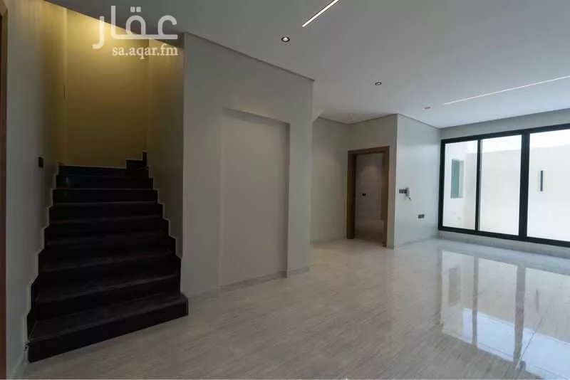 4 bedroom villa in Al Buhairah, Eastern Province 11