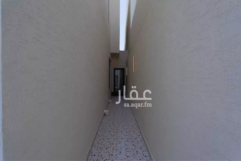 4 bedroom villa in Al Buhairah, Eastern Province 4