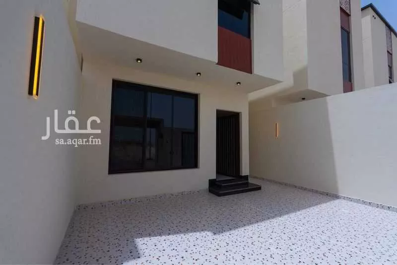 4 bedroom villa in Al Buhairah, Eastern Province 3