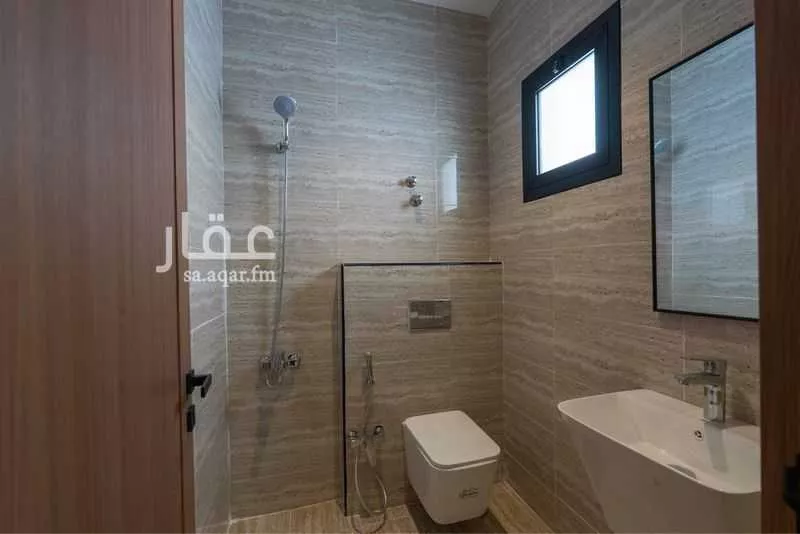 4 bedroom villa in Al Buhairah, Eastern Province 23