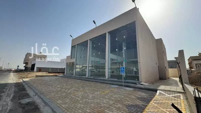 625 sqm shop in Jeddah 8
