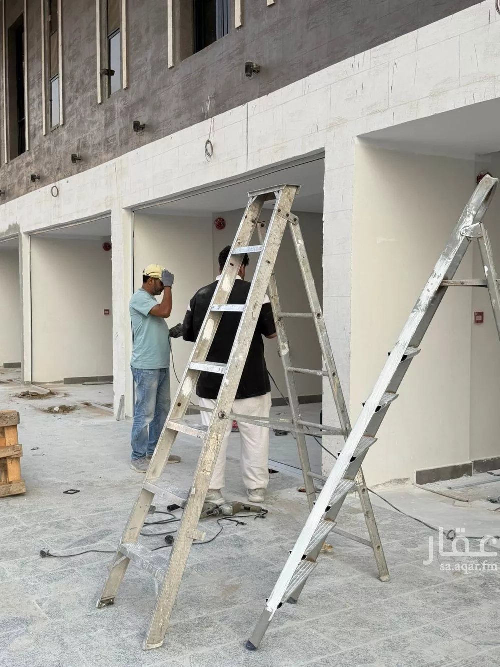 525 sqm shop in Al Bawadi 9
