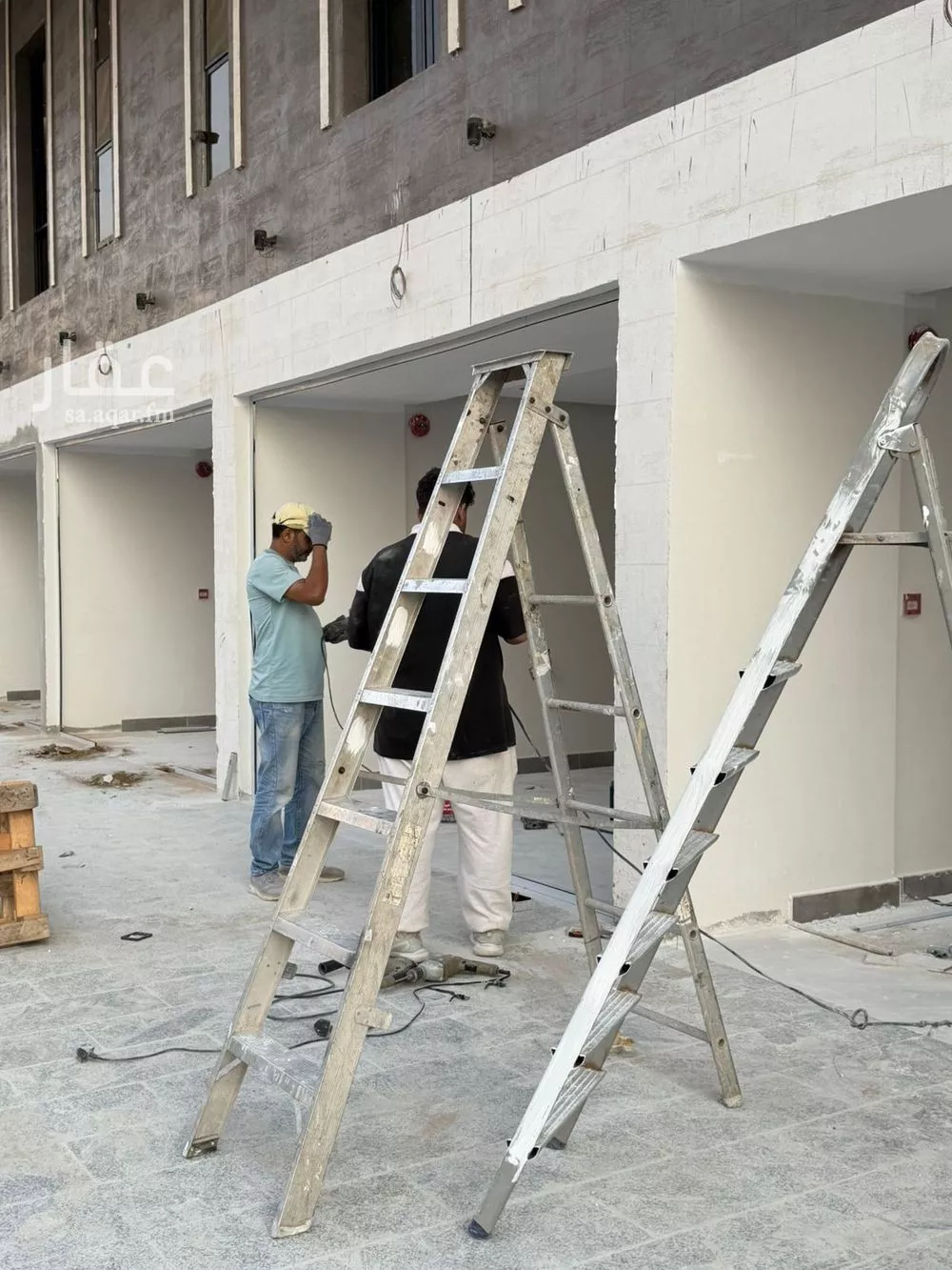 525 sqm shop in Al Bawadi 8