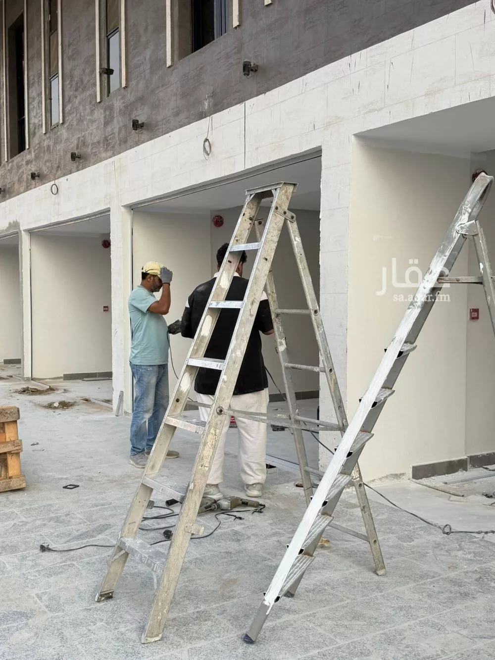 525 sqm shop in Al Bawadi 10