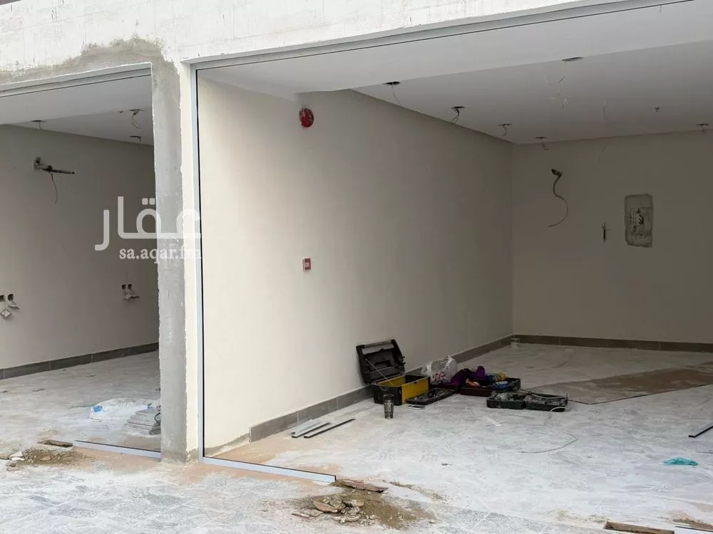 525 sqm shop in Al Bawadi 2