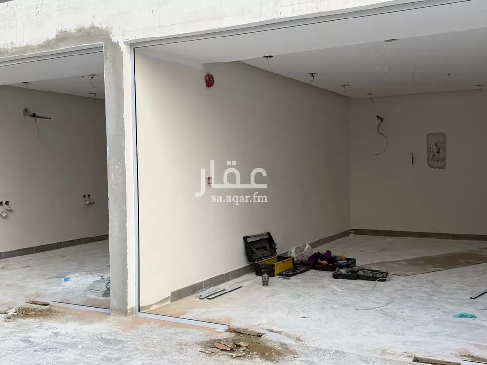 525 sqm shop in Al Bawadi 11