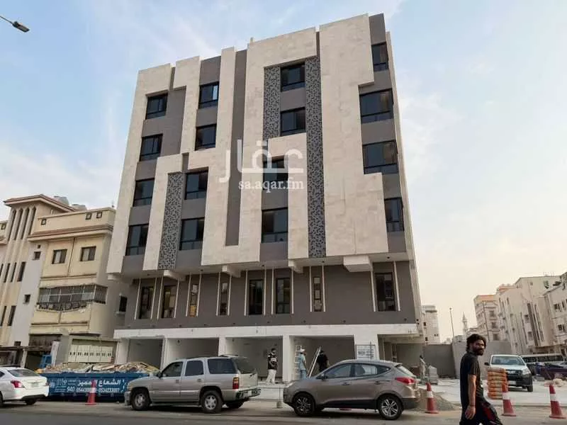 525 sqm shop in Al Bawadi 3