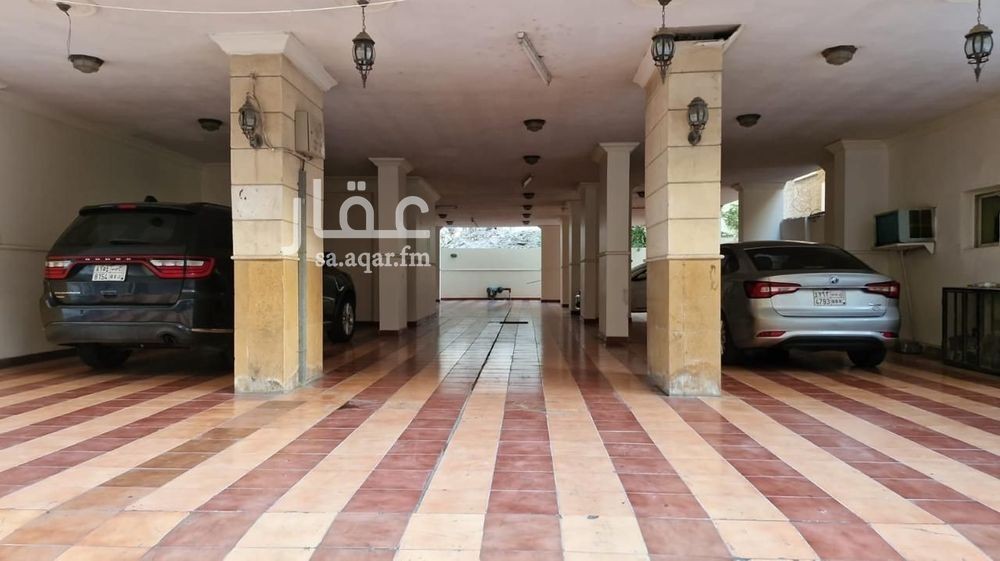 70 bedroom building in Mishrifah, Jeddah 3