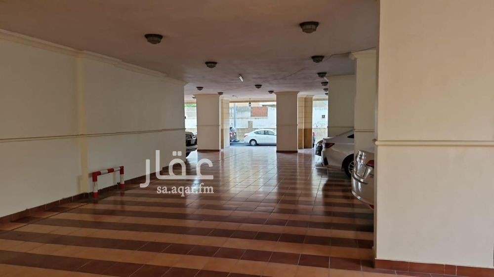 70 bedroom building in Mishrifah, Jeddah 4