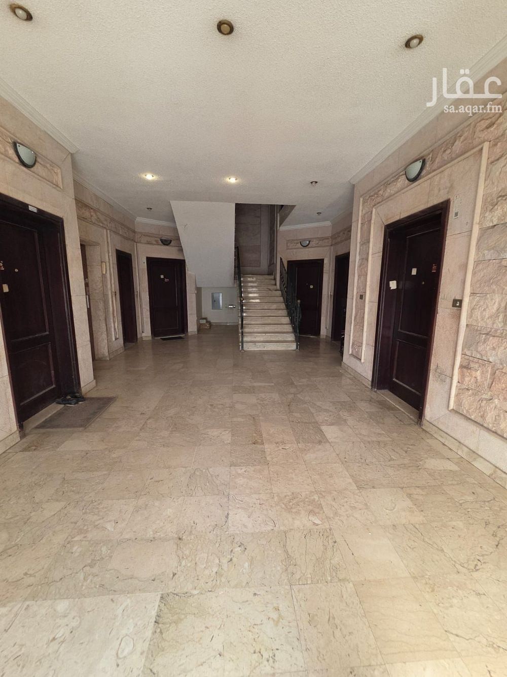 2 bedroom building in Al Thaghr, Jeddah 5