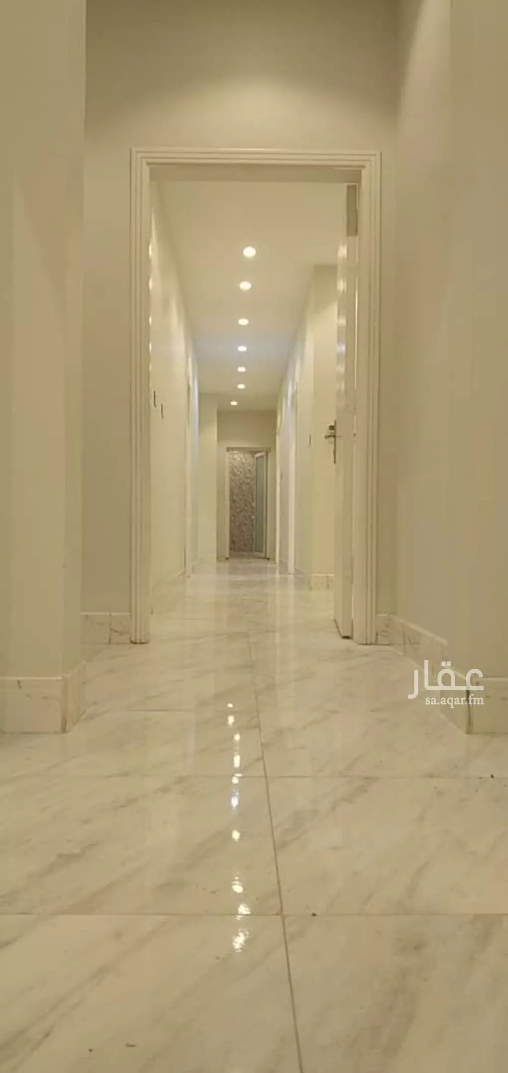 عمارة 750 م² في النزهة 7