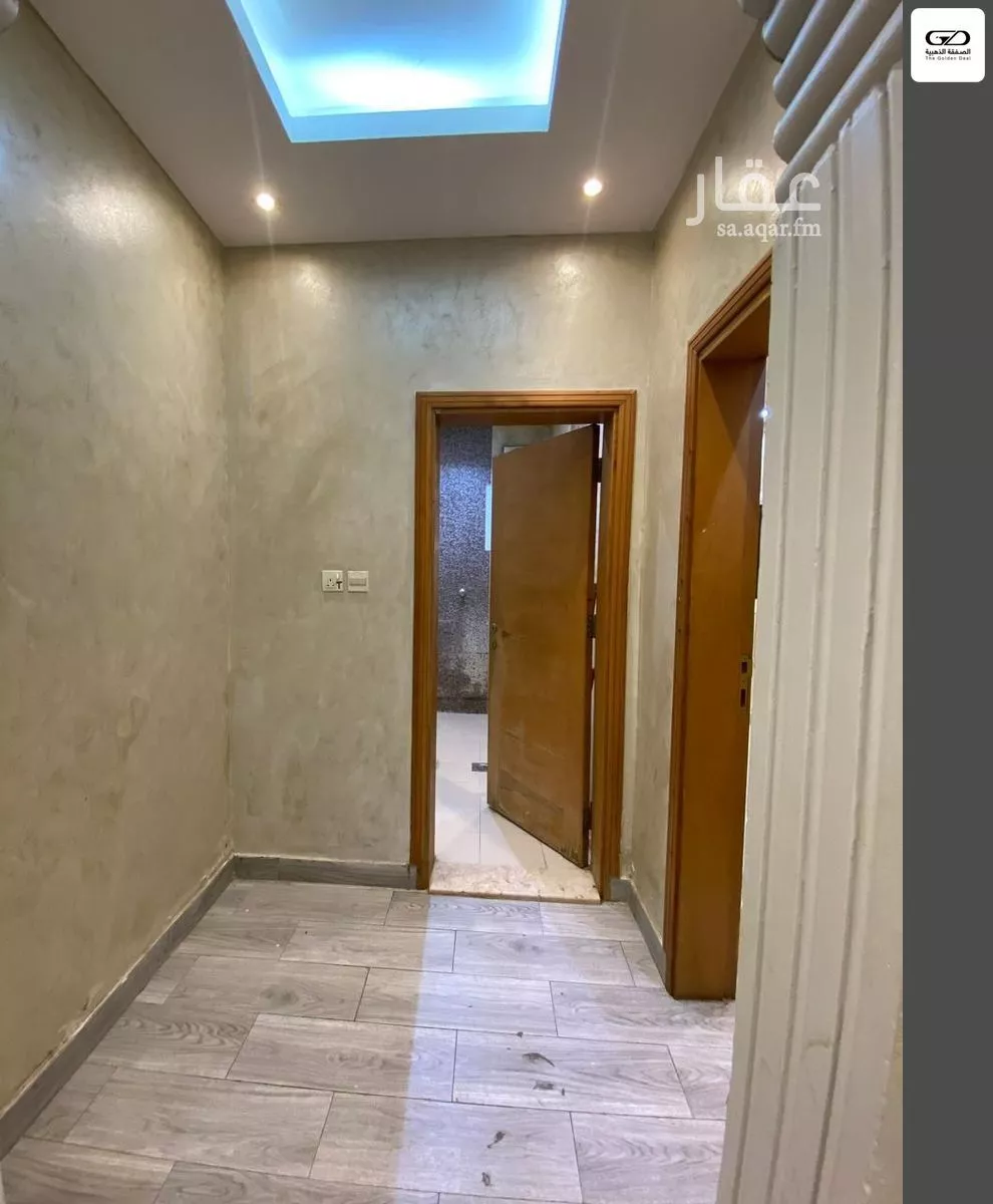 عمارة 550 م² في الربوة 10