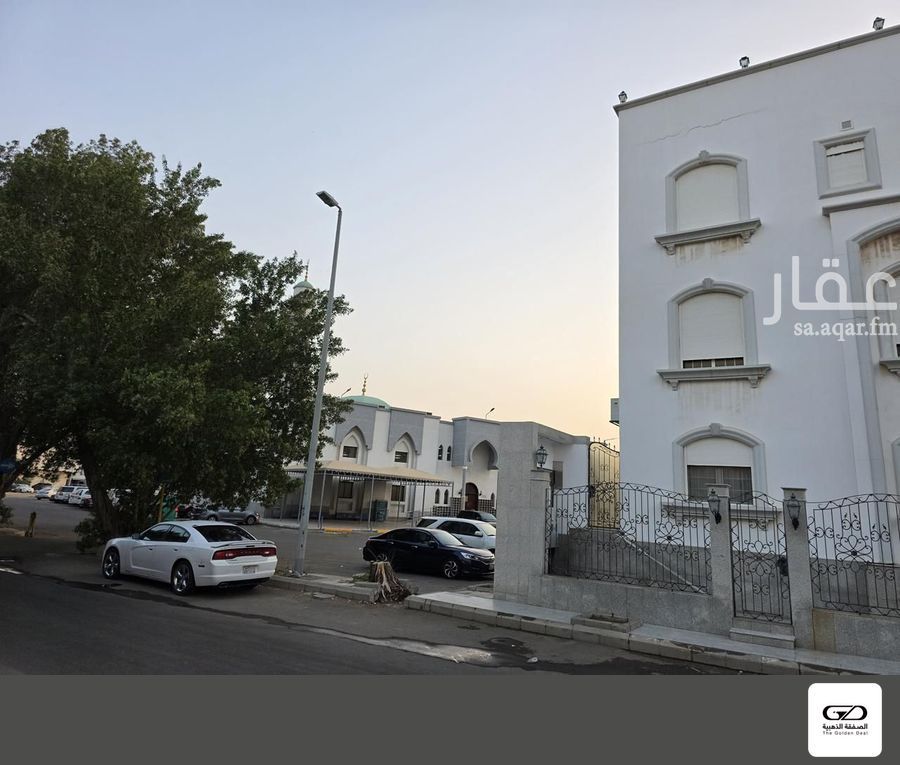 25 bedroom building in Al Safa, Jeddah 9