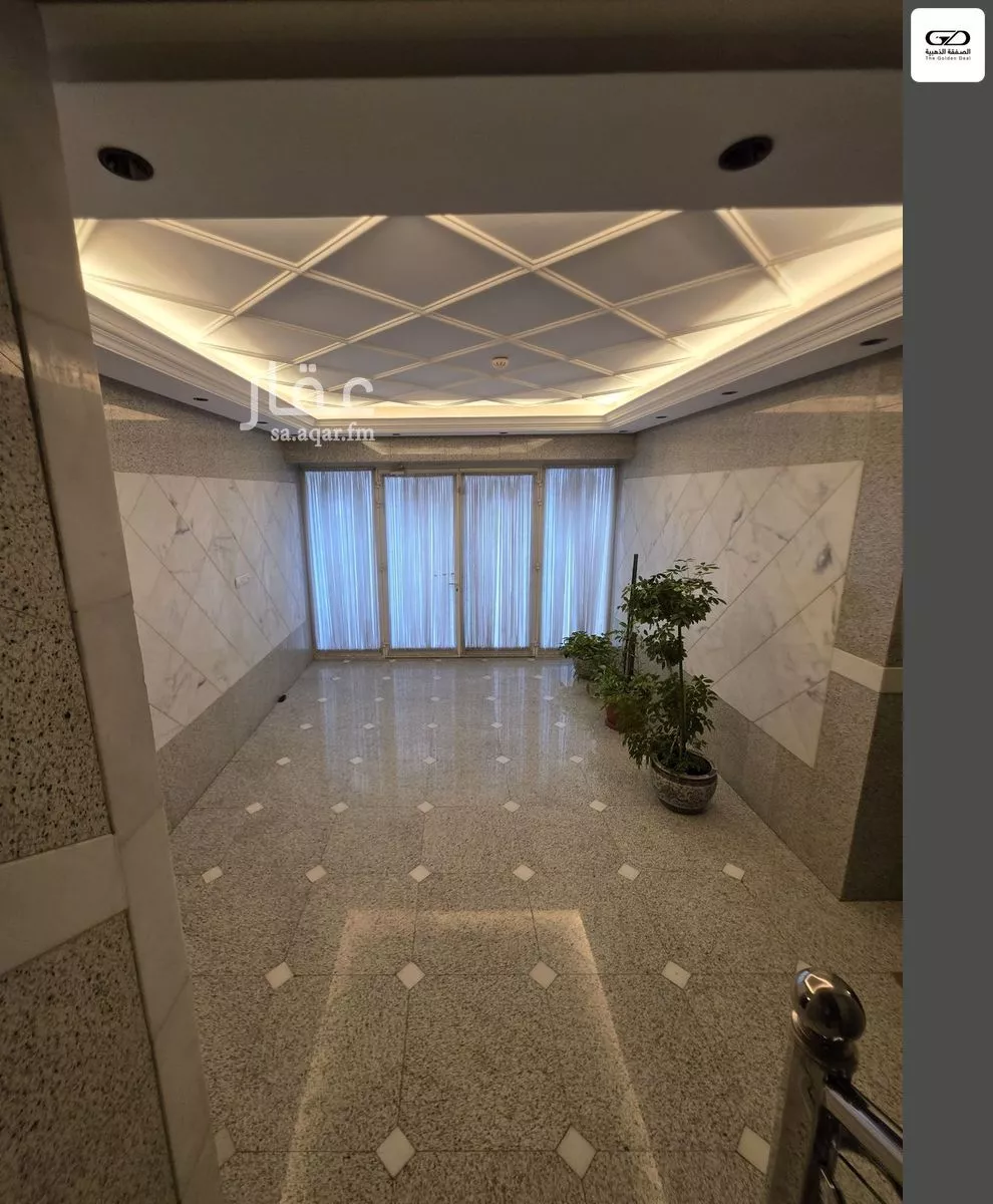 670 sqm building in Al Safa 16