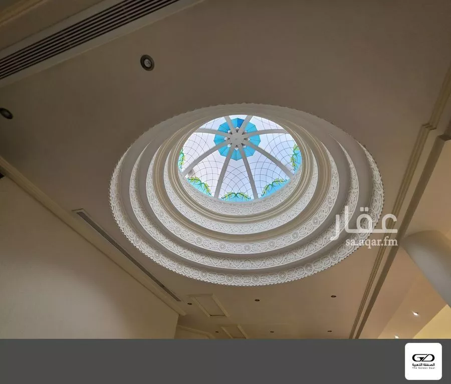670 sqm building in Al Safa 27