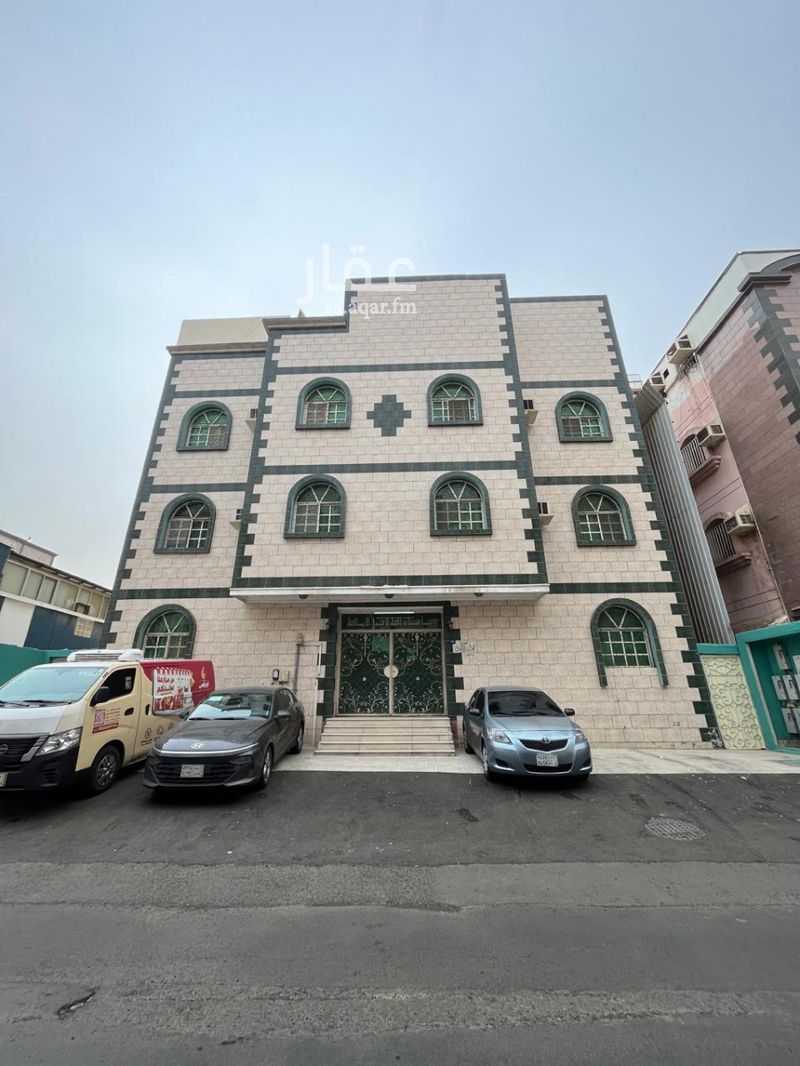 34 bedroom building in Al Aziziyah, Jeddah 2