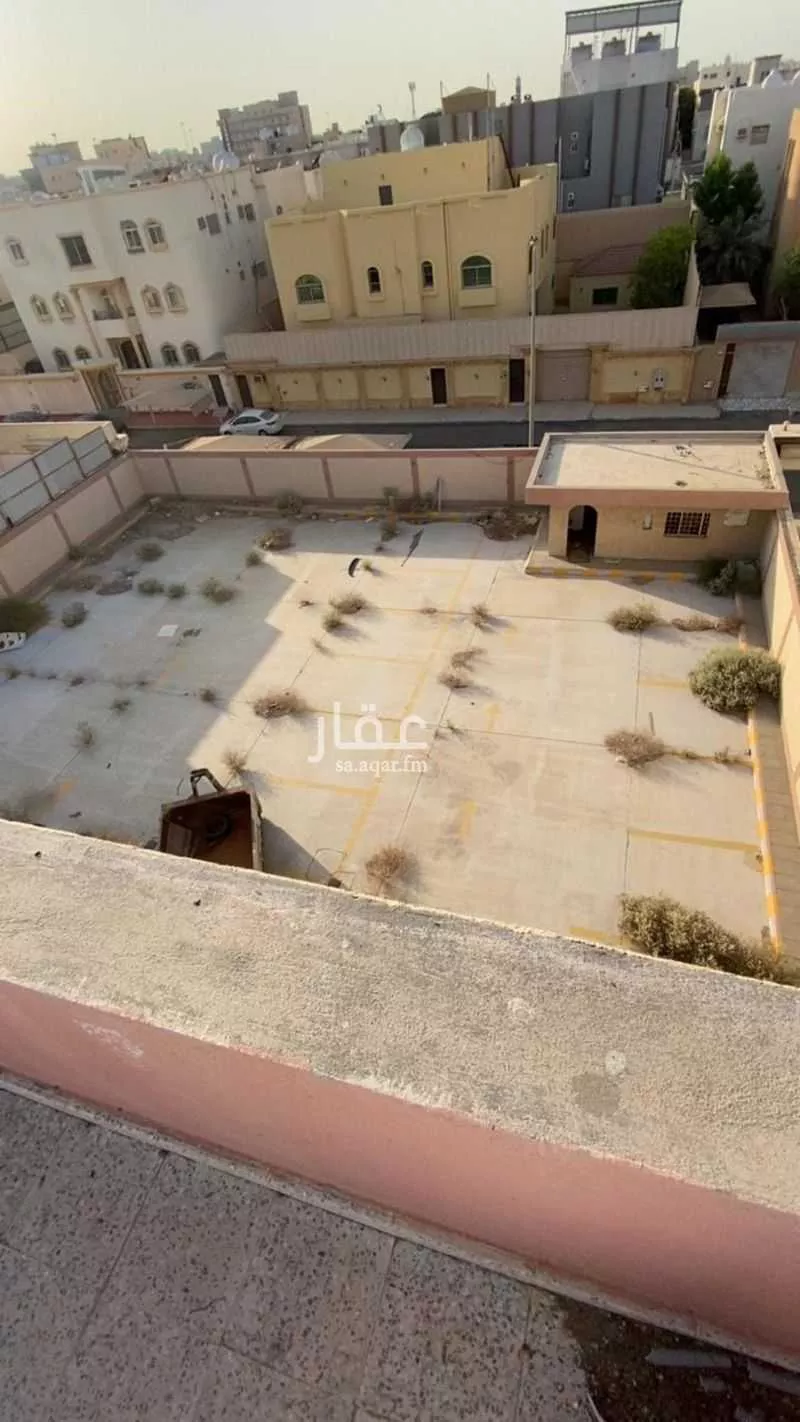 محل 999 م² في السامر 26