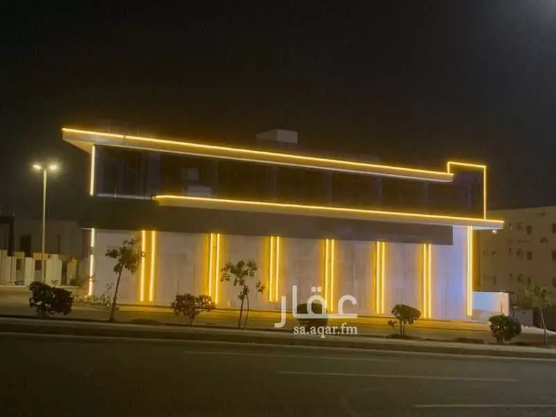 1268 sqm shop in Taibah 3