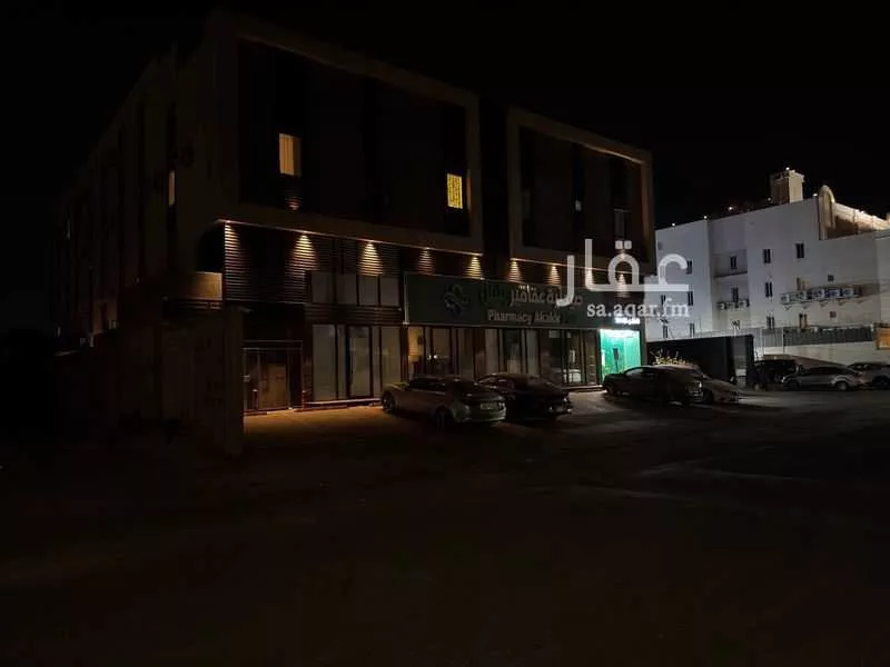 محل 220 م² في طيبة 17
