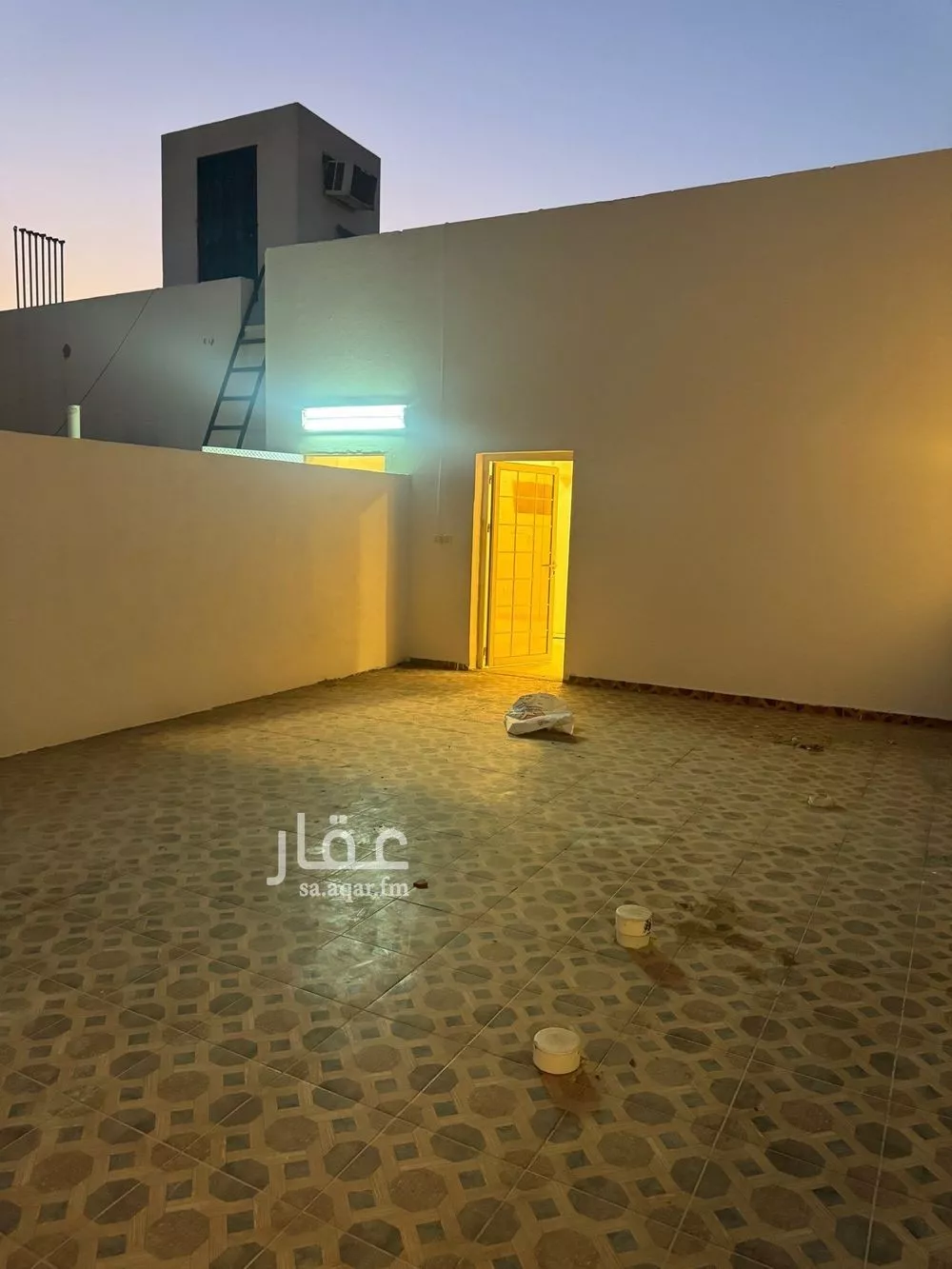 780 sqm building in Al Rabwa 6