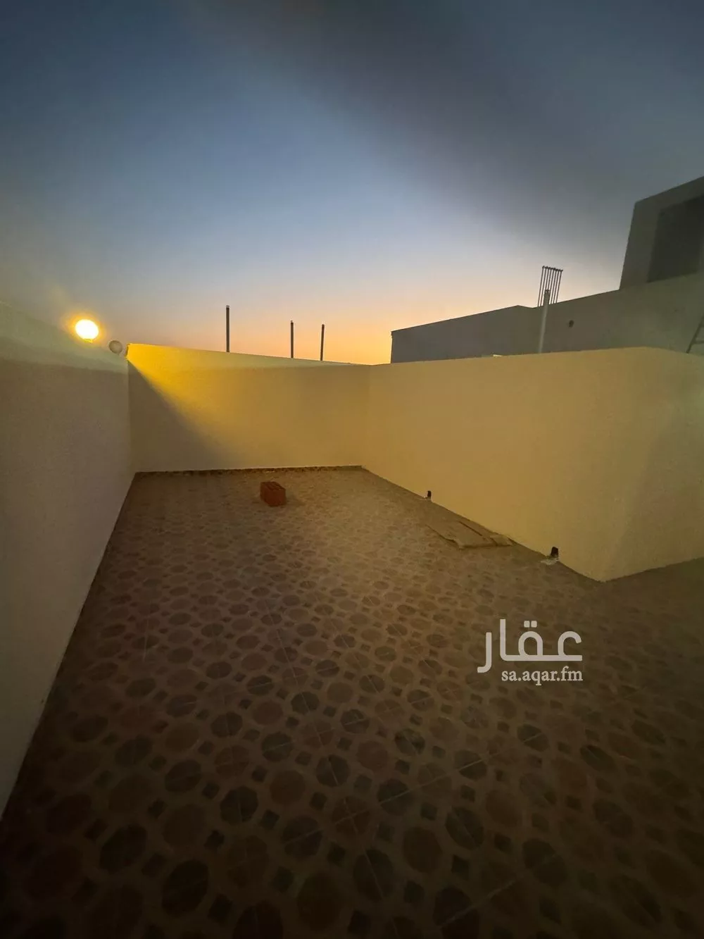 780 sqm building in Al Rabwa 8