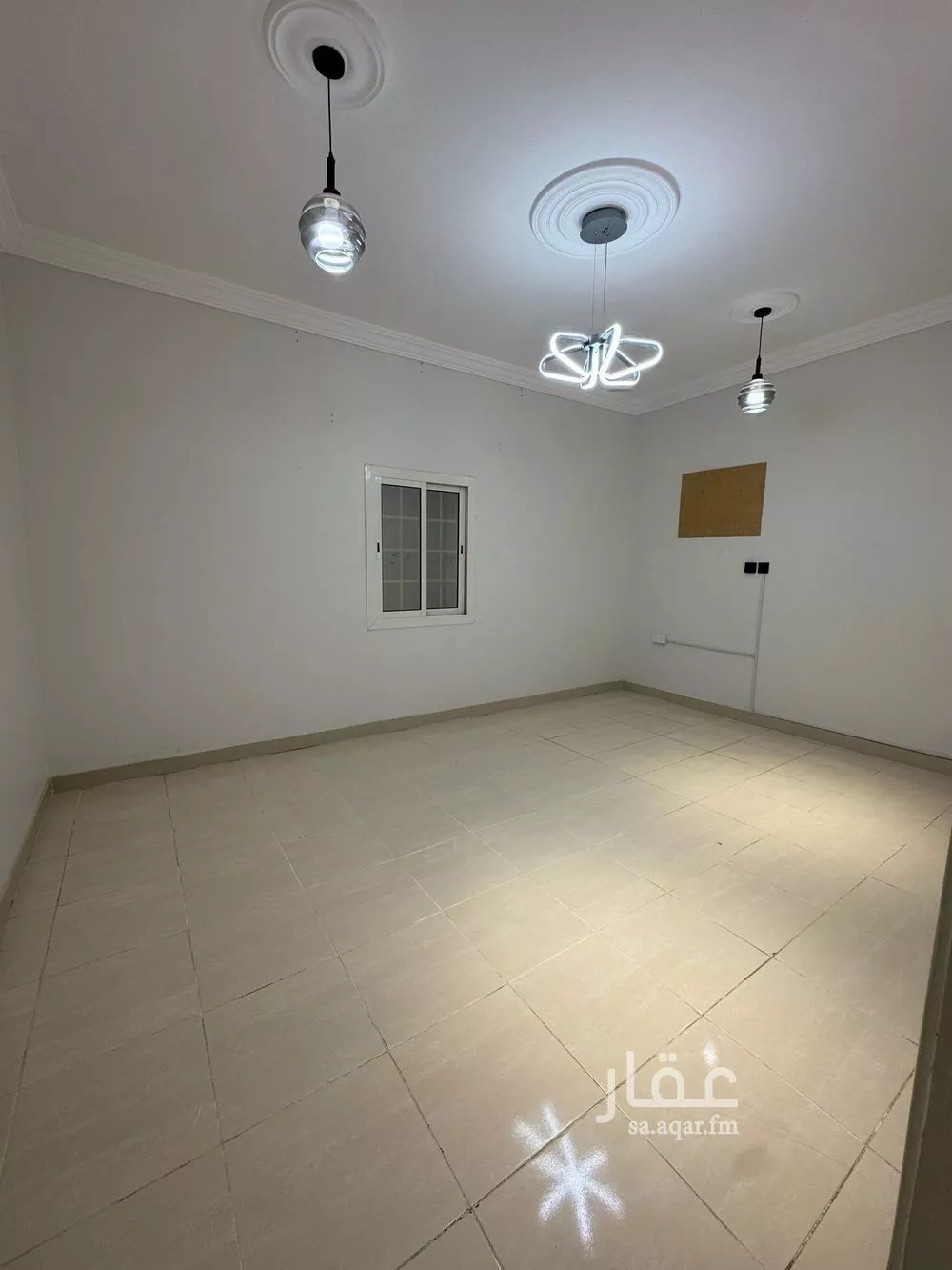 780 sqm building in Al Rabwa 10