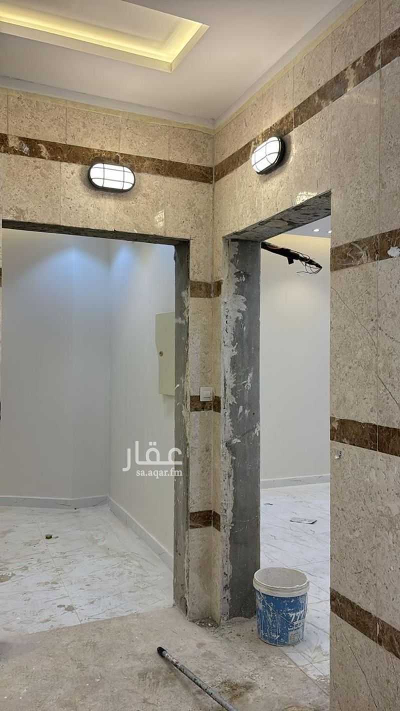 عقار 27 غرف في القرينة، جدة 15
