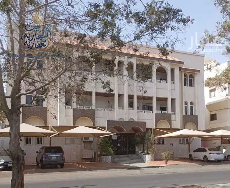 عمارة 825 م² في الزهراء 5