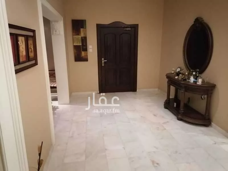 عمارة 978 م² في البساتين 13