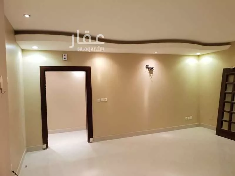 عمارة 978 م² في البساتين 16