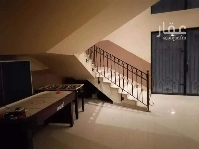 عمارة 978 م² في البساتين 9