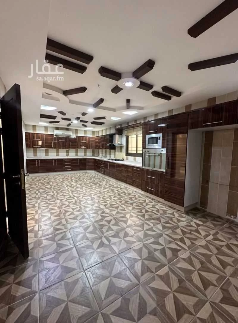 25 bedroom building in Bani Harithah, Madinah 5