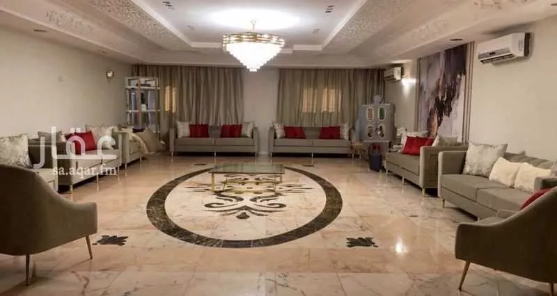 25 bedroom building in Bani Harithah, Madinah 2