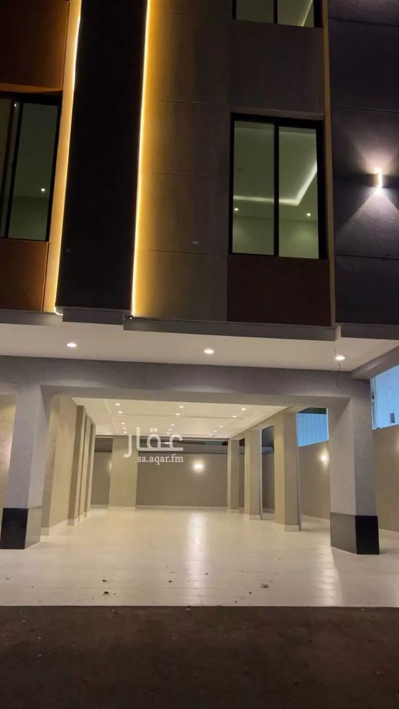 400 sqm building in Al Marwa 4